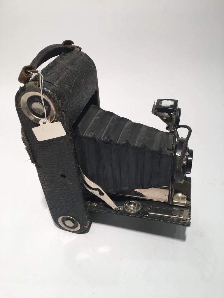 Seneca  Folding Scot No 2A camera Rochester N