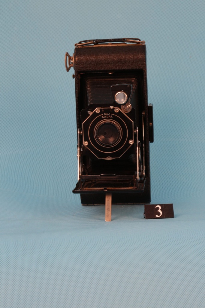 Kodak Junior Six-16 Series II 116 Roll Film Folding Camera