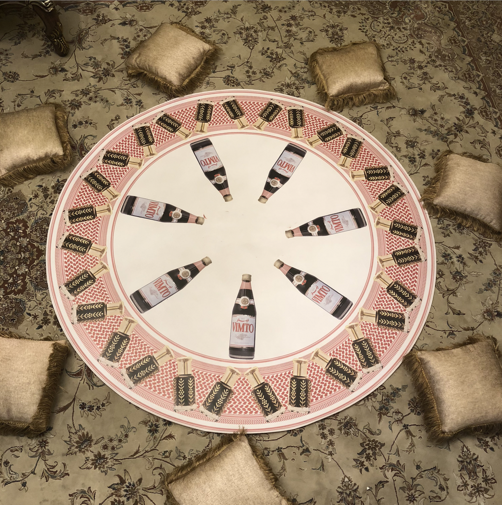 A circular Ramadan table with a diameter of 150 cm