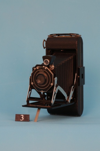 Kodak Junior Six-16 Series II 116 Roll Film Folding Camera